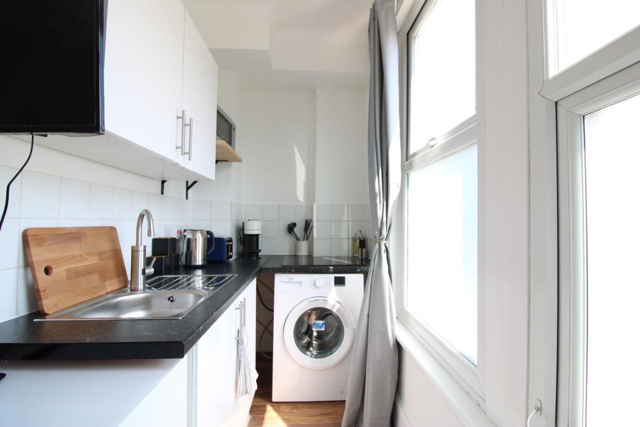 Lovely Studio Flats In Hackney Daire Londra Dış mekan fotoğraf